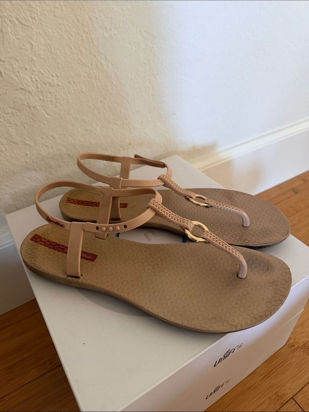 Ipanema Women’s Light Pink Braided T‑Strap Sandals